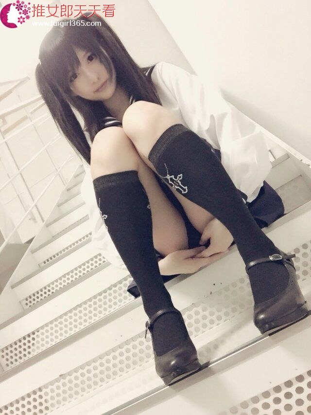 [私房] 习呆呆 - 水手服主題：黑絲雙馬尾露點私拍 37P1V