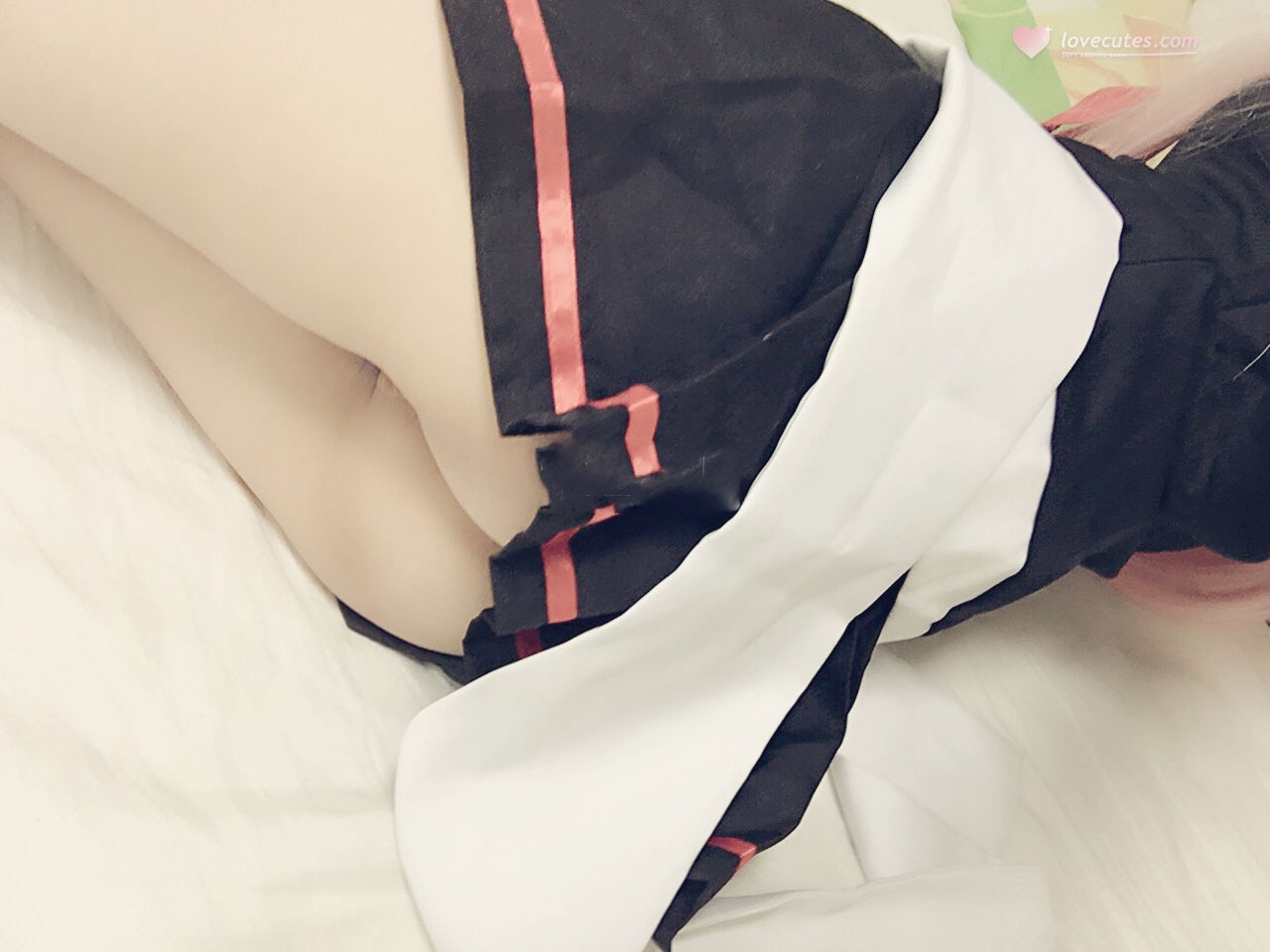 [cosplay] 习呆呆 - POI：制服 chân dài lộ điểm tái hiện 28P2V