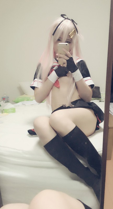 [cosplay] 习呆呆 - POI：ชุดเครื่องแบบขายาวเผยจุดล่อแหลมเหมือนต้นฉบับ 28P2V