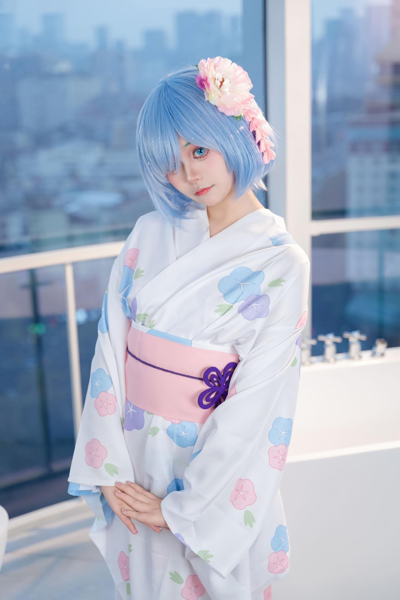 [cosplay] 小羊不吃草 - Re:从零开始的异世界生活 雷姆和服：ผมสีน้ำเงิน ชุดกิโมโนในห้องน้ำ โทนเซ็กซี่ 48P