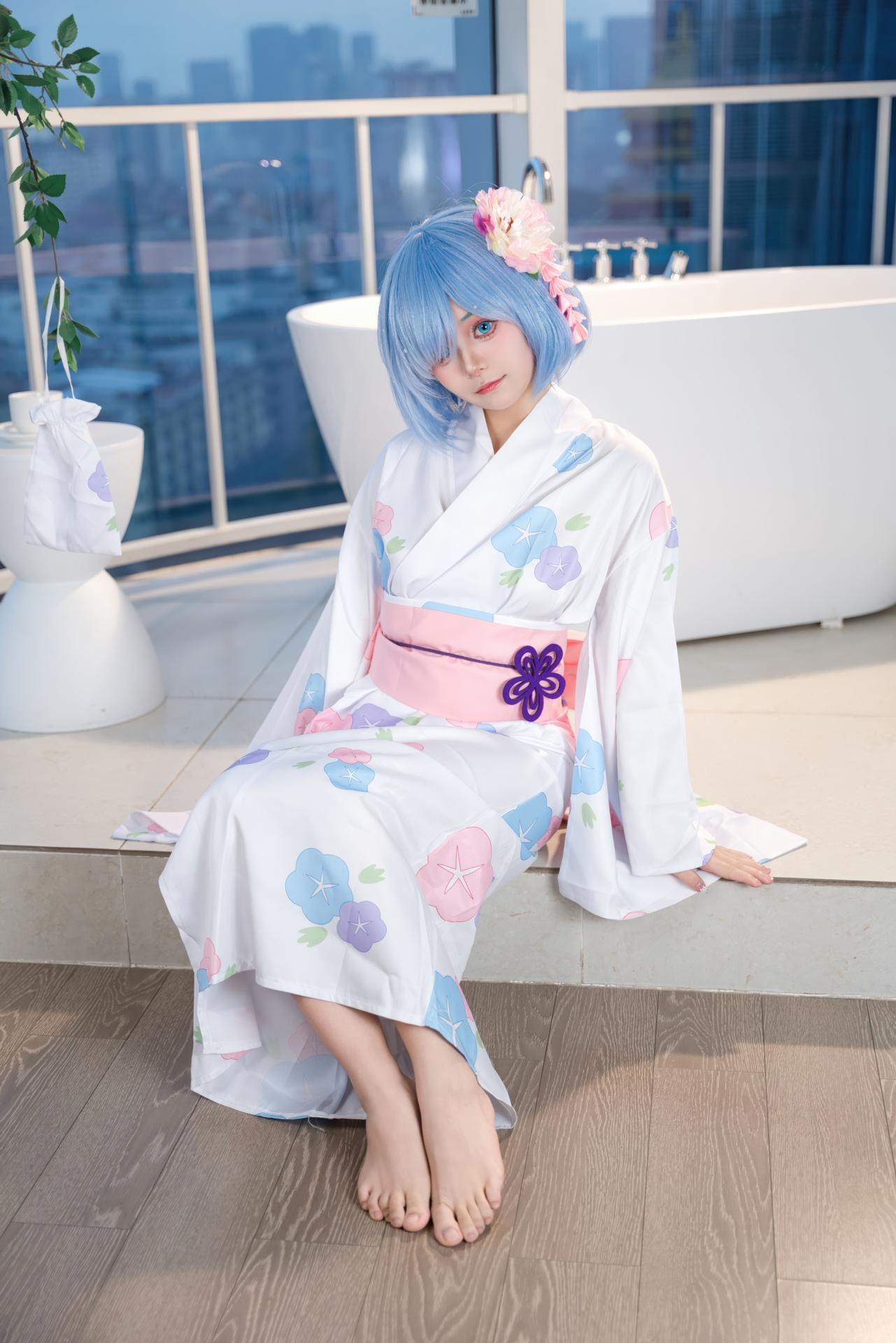 [cosplay] 小羊不吃草 - Re:Zero kara Hajimeru Isekai Seikatsu Rem kimono: tóc xanh, kimono tắm lớn 48P