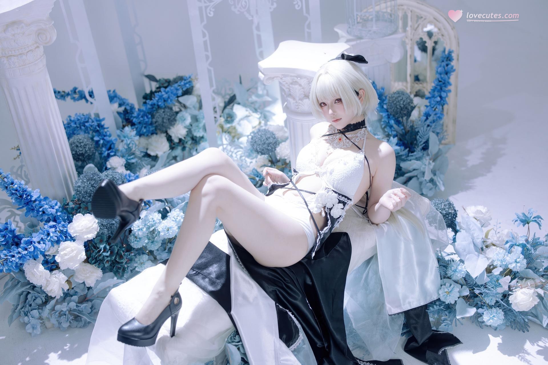 [cosplay] 屿鱼 - 碧蓝航线 可畏 同人礼服：黑白礼服白丝美腿冰蓝布景 63P
