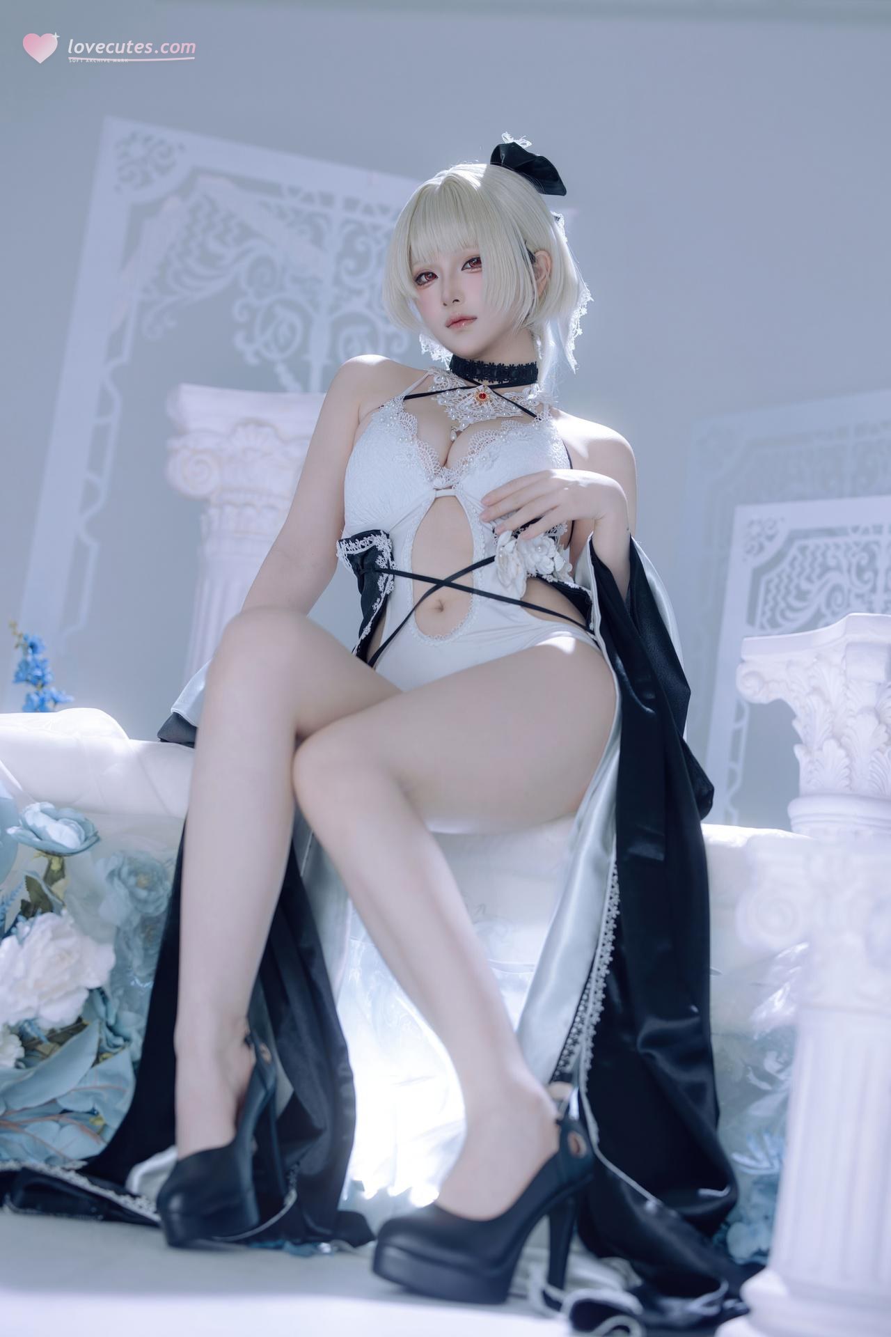 [cosplay] 屿鱼 - 碧蓝航线 可畏 同人礼服：黑白礼服白丝美腿冰蓝布景 63P