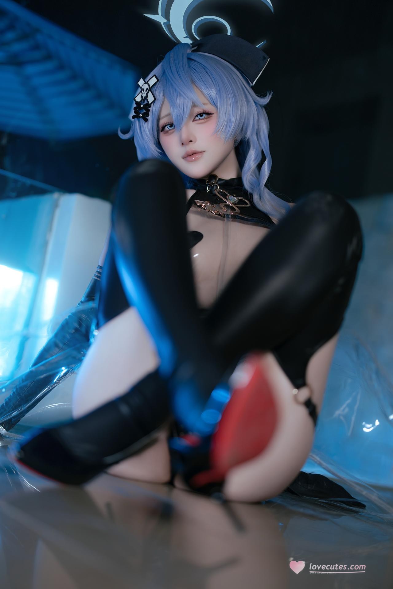 [cosplay] 屿鱼 - Blue Archive อาโกะ โดจินชุดพยาบาลโปร่งใส: ผมสีฟ้า ชุดพยาบาลโปร่งใส ถุงน่องสีดำ 31P