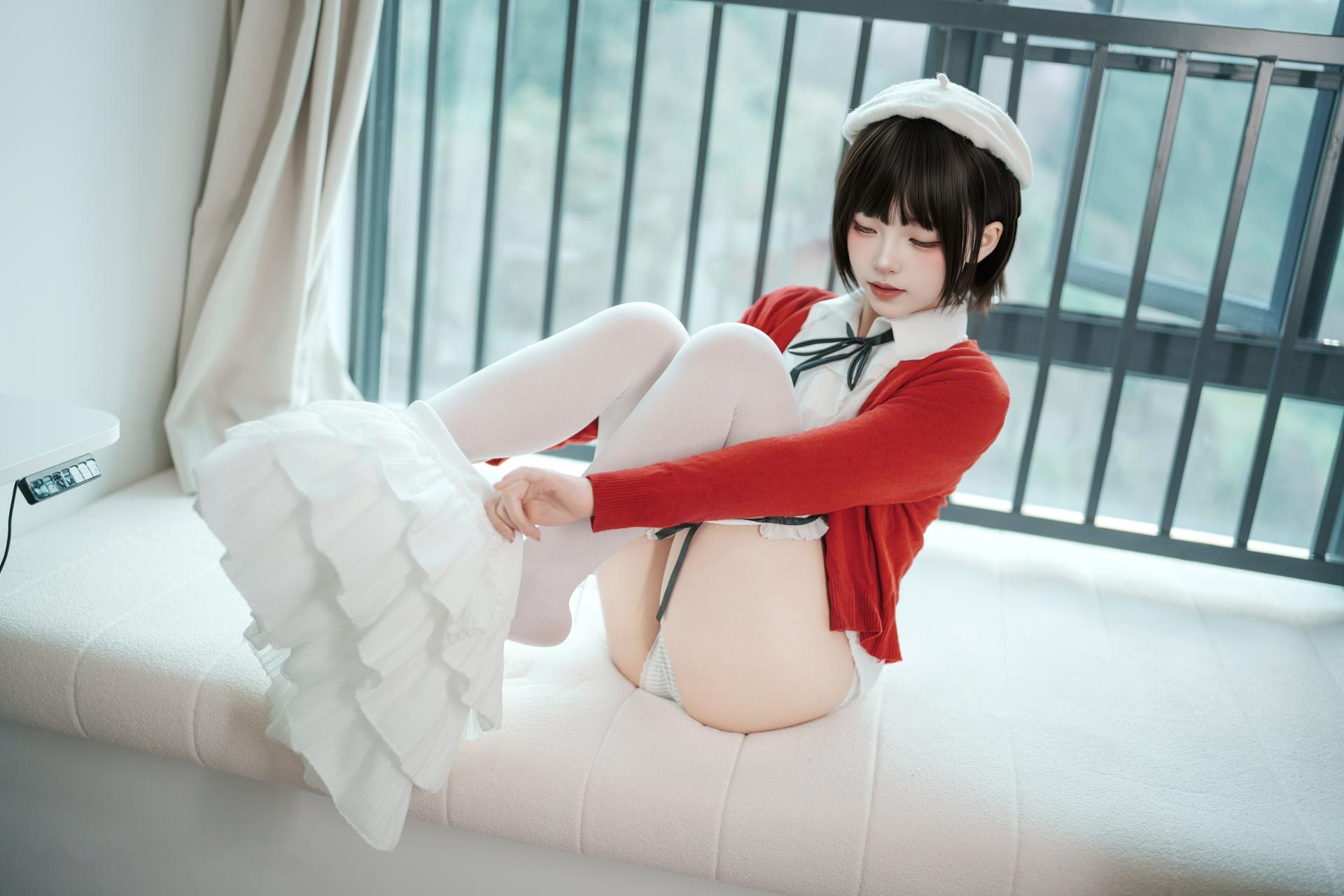 [写真] Bangni邦尼 - 春日遊：赤いカーディガン、白いスカート、白いストッキングの屋外写真 82P8V