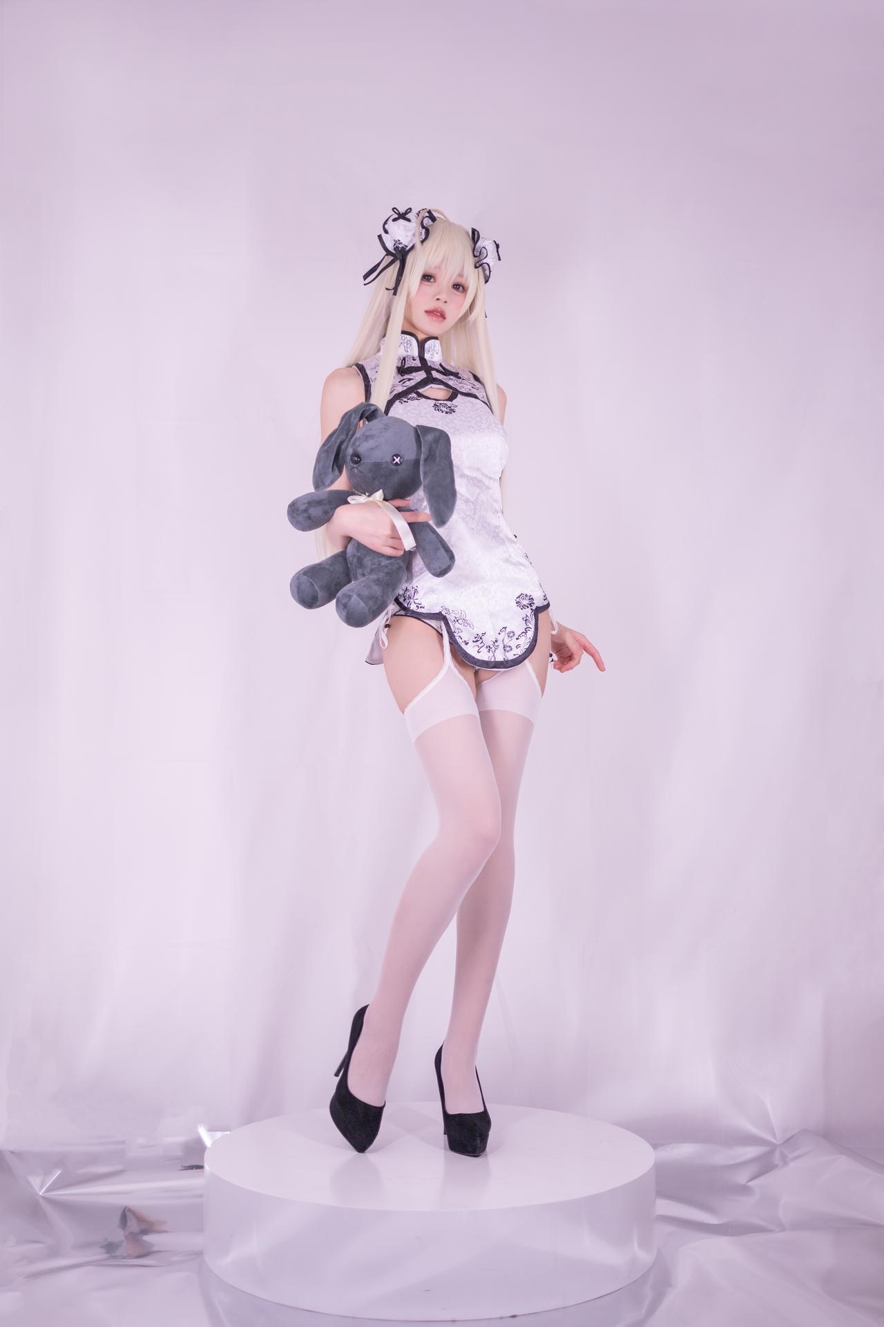 [cosplay] 星黛鹿鹿 - ยามะโนะโซระ น้องโซระชุดกี่เพ้า: ผมขาว กี่เพ้าขาว ถุงน่องขาว สเกลใหญ่ 62P