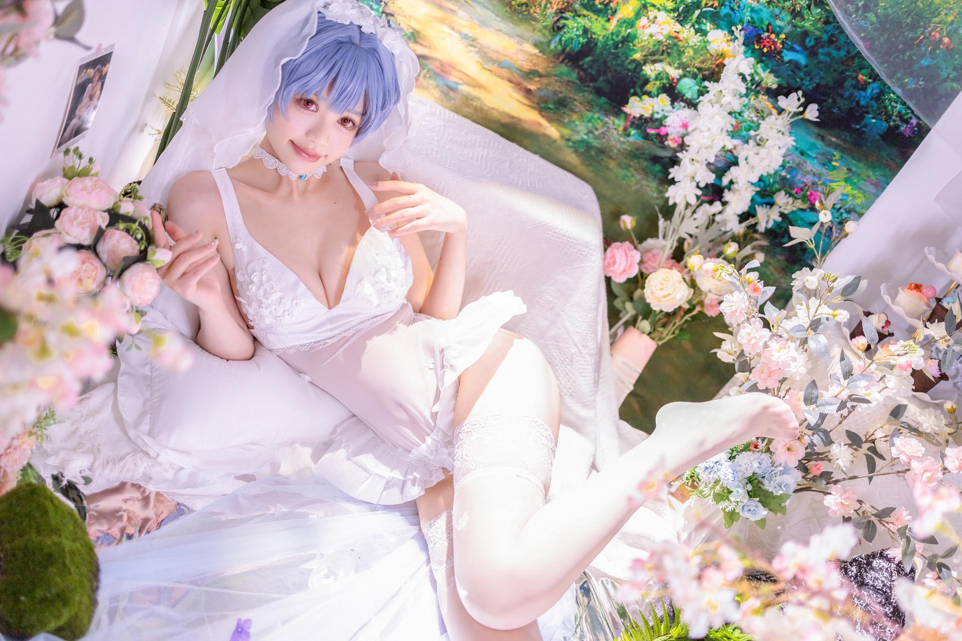 [cosplay] 星黛鹿鹿 - EVA อายานามิ เรย์ ชุดเจ้าสาว: ผมสีน้ำเงิน ผ้าคลุมหน้าเจ้าสาวสีขาว ถุงน่องสีขาว 52P