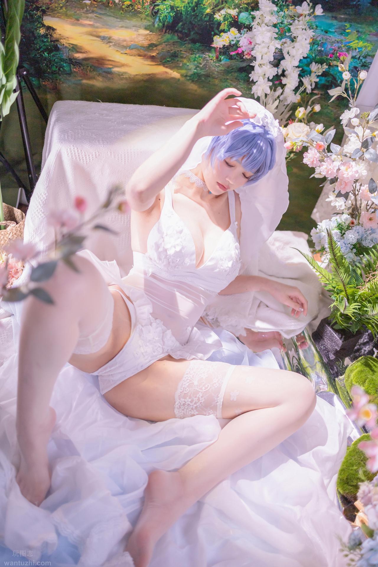 [cosplay] 星黛鹿鹿 - EVA 綾波麗花嫁：藍髮白紗花嫁白絲 52P