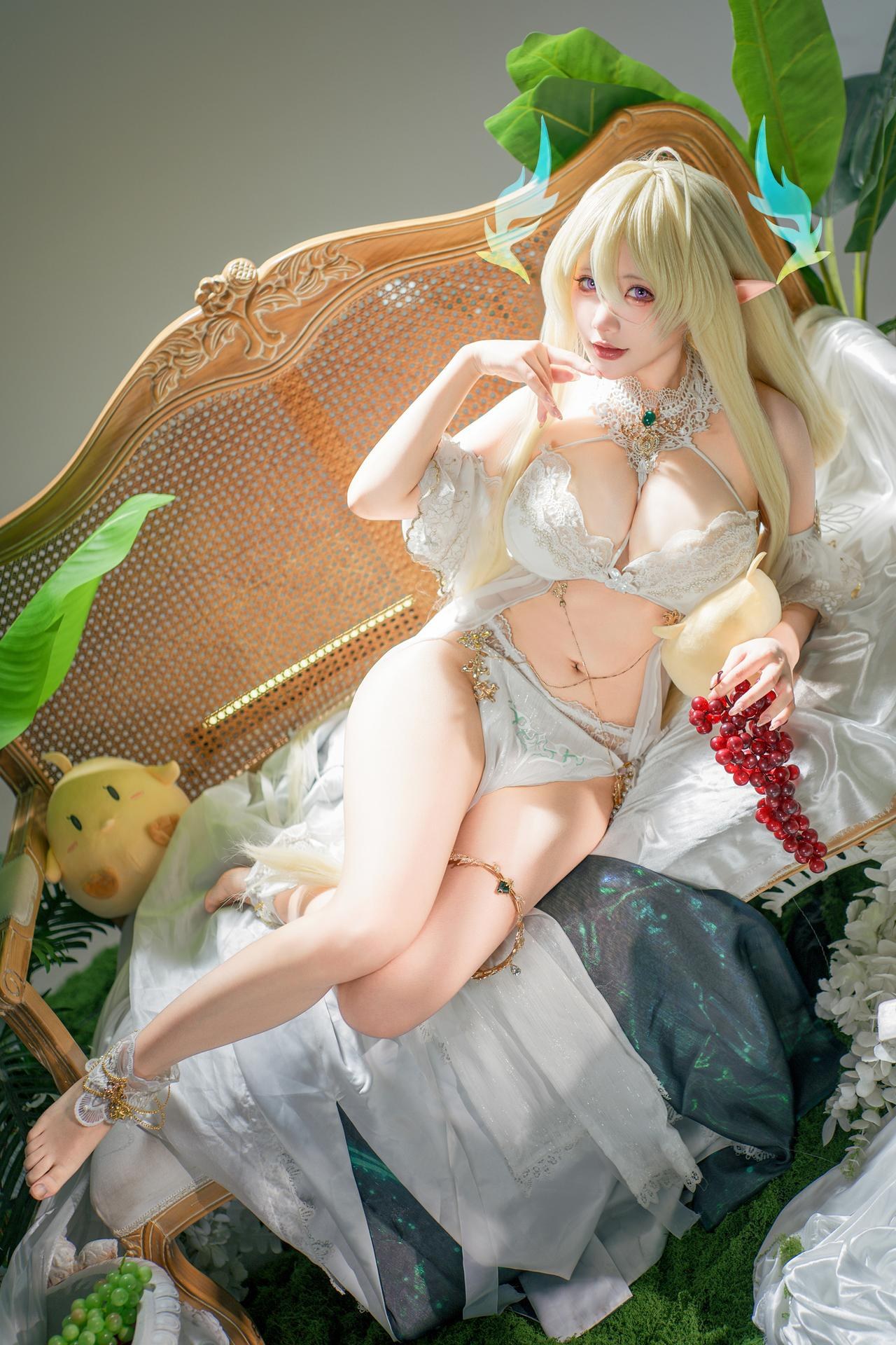 [cosplay] 是一只熊仔吗 - 碧蓝航线 金狮: คอสเพลย์ชุดขาวผมทองหน้าอกใหญ่สมจริง 45P
