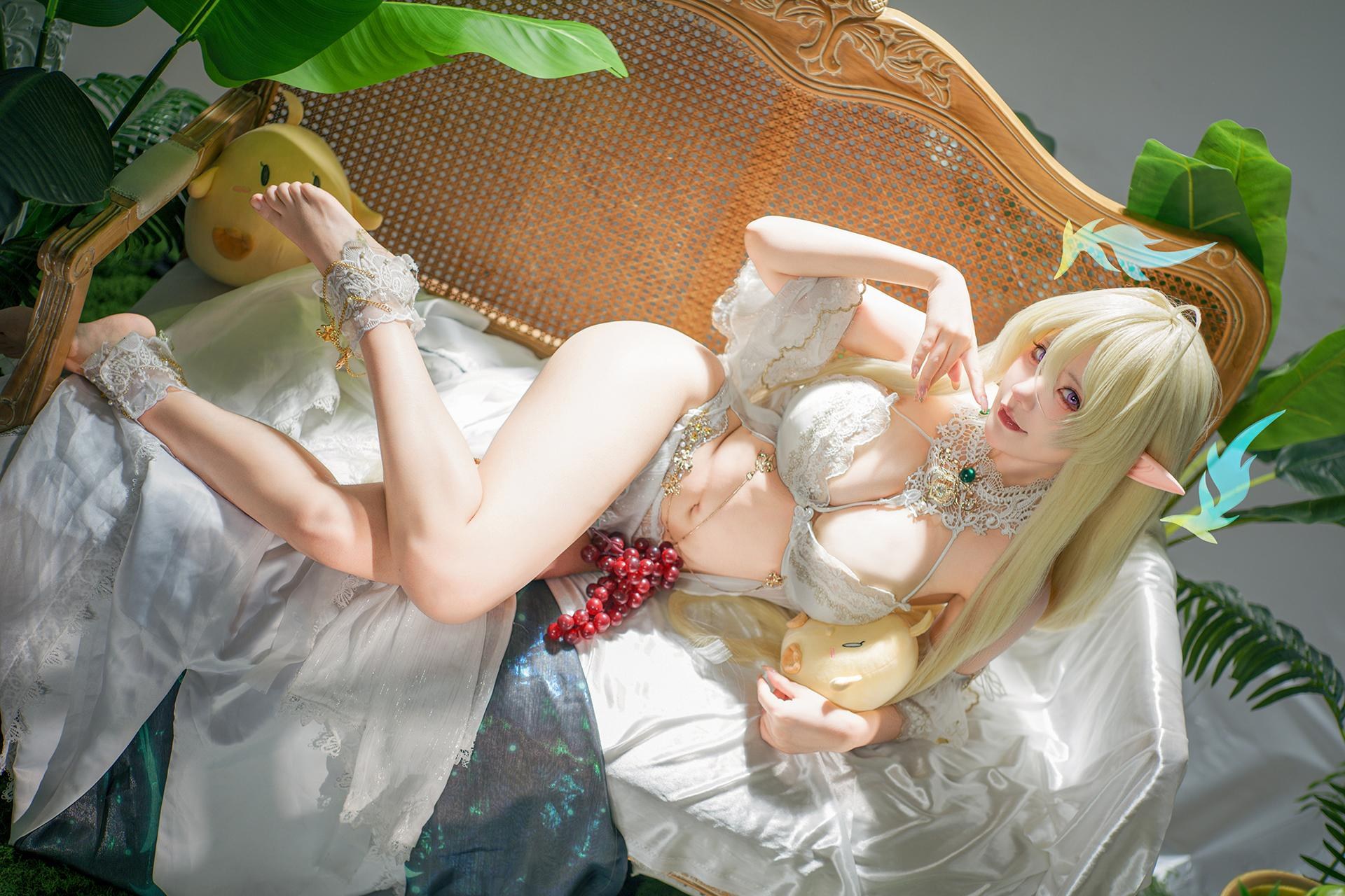 [cosplay] 是一只熊仔吗 - 碧蓝航线 金狮: คอสเพลย์ชุดขาวผมทองหน้าอกใหญ่สมจริง 45P