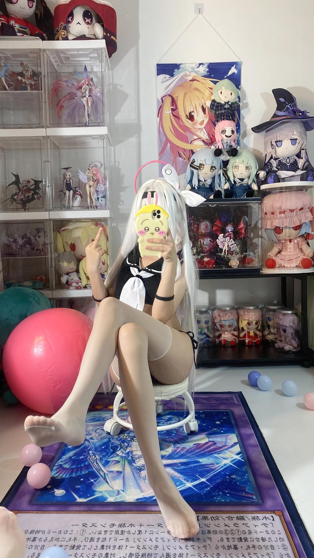 [cosplay] 白栎Shirly - 블루 아카이브 프라나 수영복：백발 흑백 수영복 미다리 113P