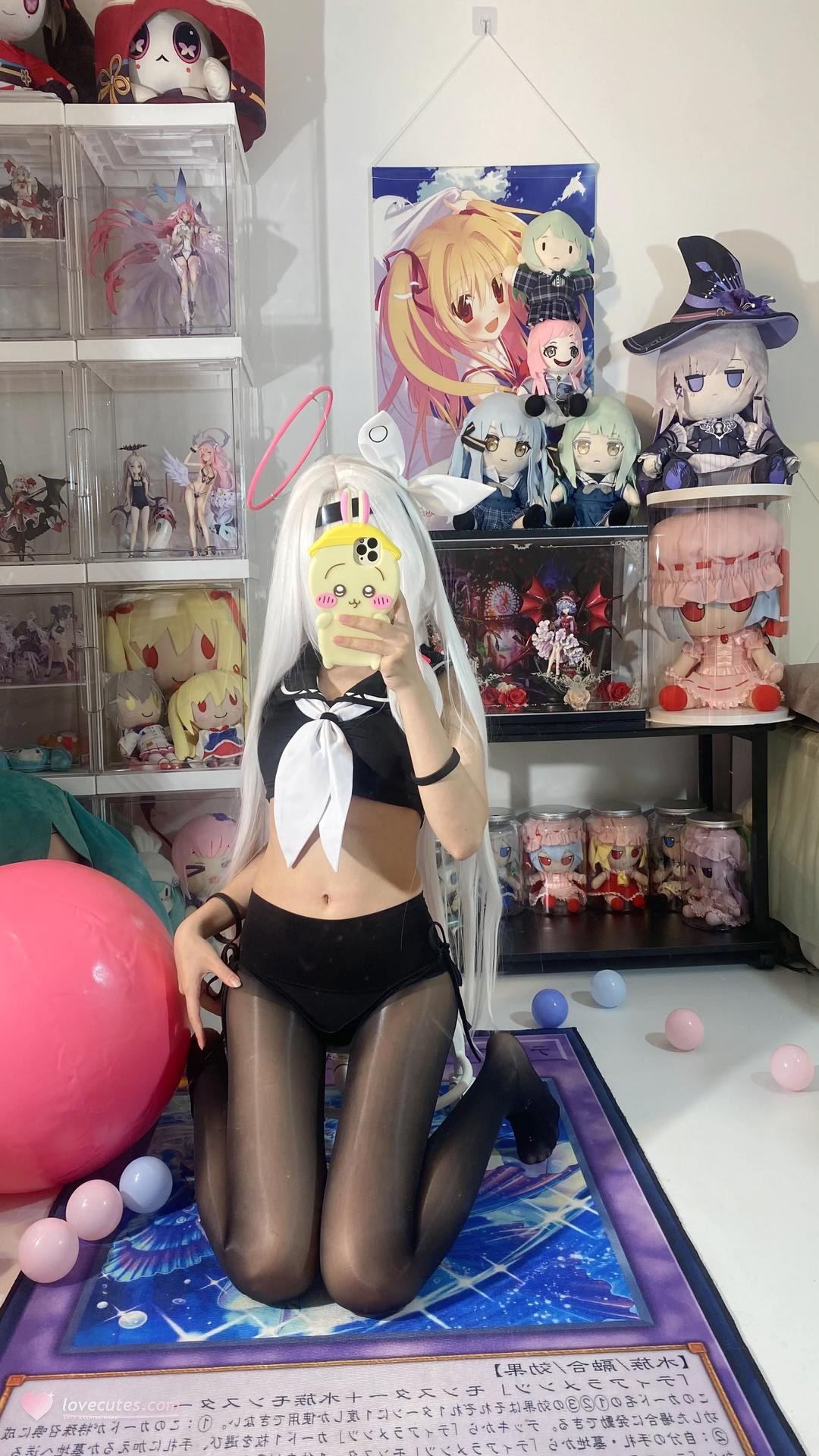 [cosplay] Shirly - Blue Archive Plana Swimsuit: White Hair Black-and-White Swimsuit Long Legs 113P