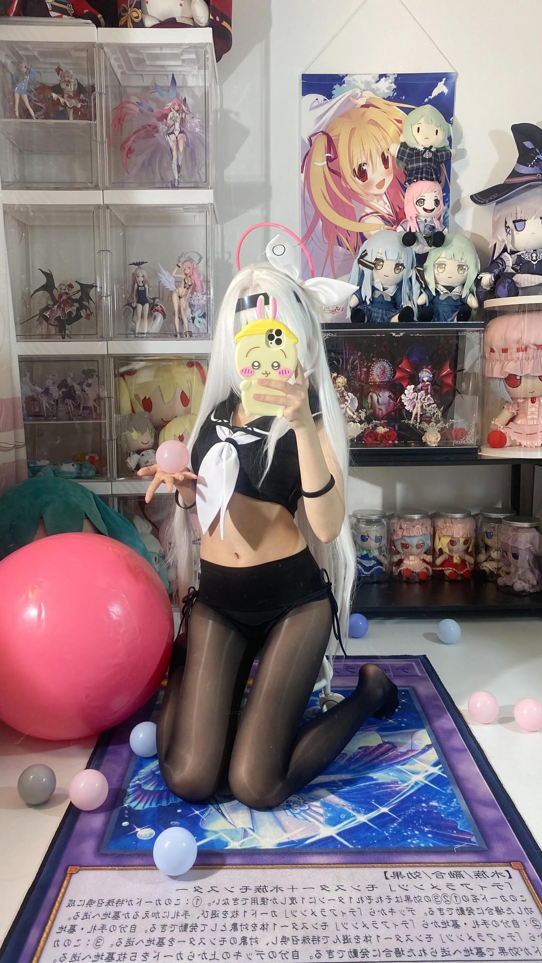 [cosplay] Shirly - Blue Archive Plana Swimsuit: White Hair Black-and-White Swimsuit Long Legs 113P