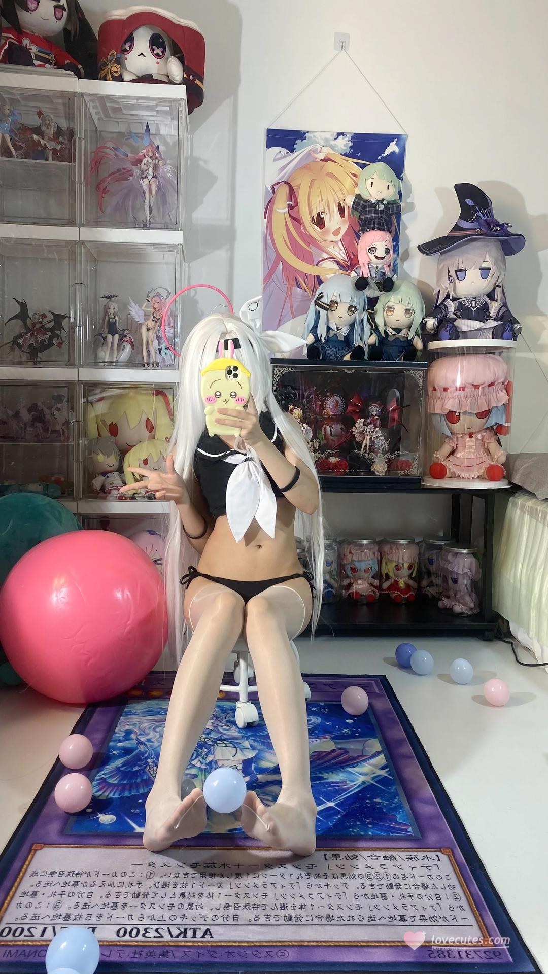 [cosplay] Shirly - Blue Archive Plana Swimsuit: White Hair Black-and-White Swimsuit Long Legs 113P