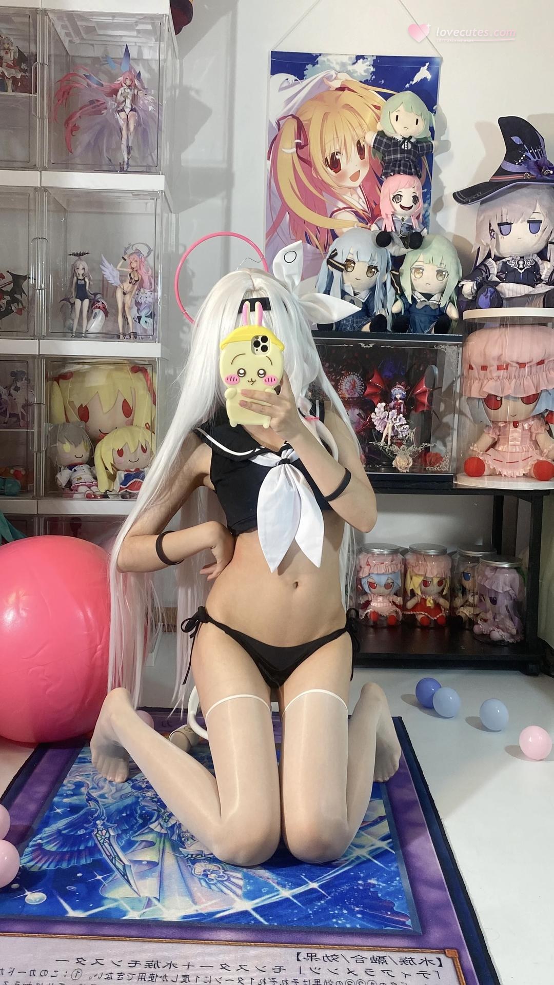 [cosplay] Shirly - Blue Archive Plana Swimsuit: White Hair Black-and-White Swimsuit Long Legs 113P