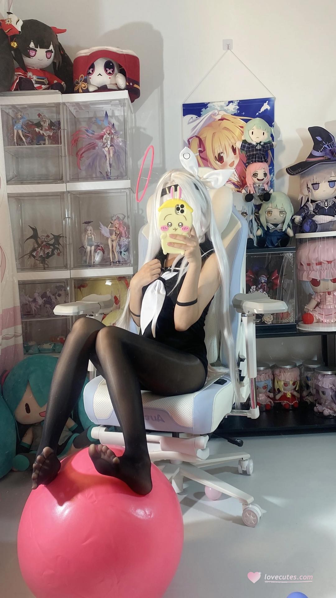 [cosplay] Shirly - Blue Archive Plana Swimsuit: White Hair Black-and-White Swimsuit Long Legs 113P