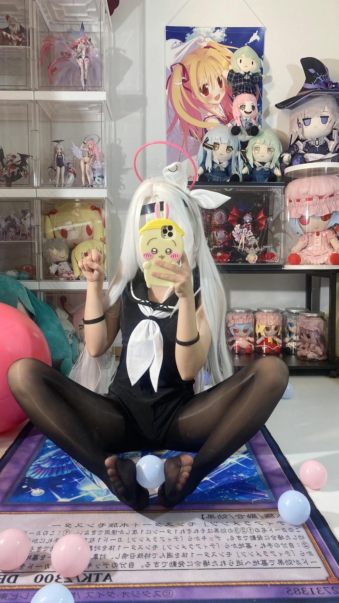 [cosplay] 白栎Shirly - 블루 아카이브 프라나 수영복：백발 흑백 수영복 미다리 113P