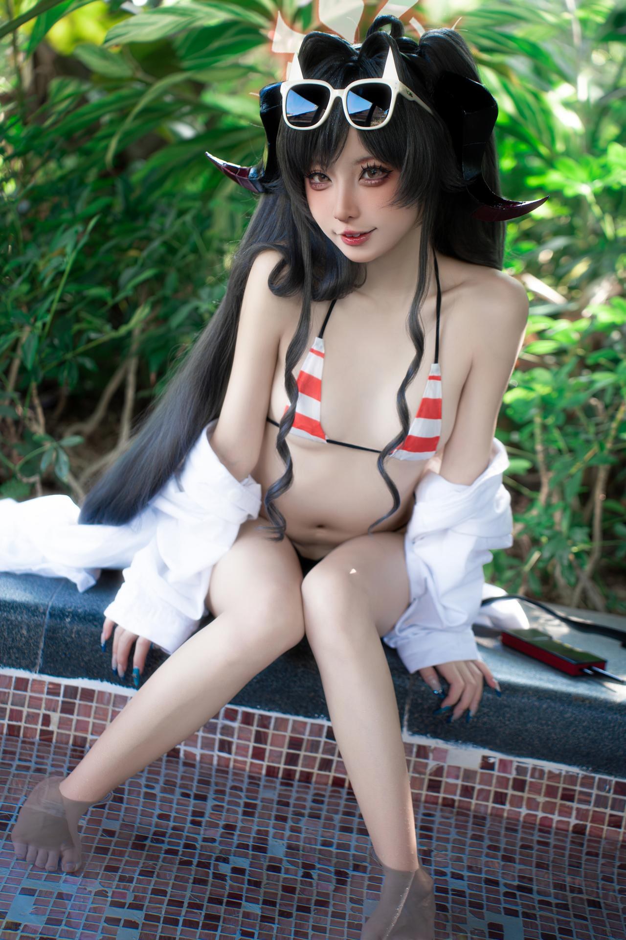 [cosplay] 纸悦Etsu_ko - Blue Archive 鬼怒川霞 ชุดว่ายน้ำ: ชุดว่ายน้ำริมสระ เสื้อคลุมสีขาว 44P