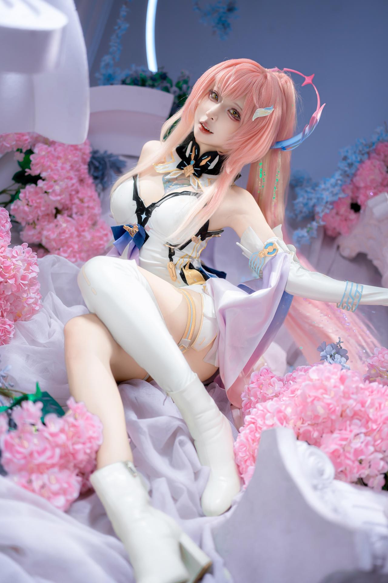 [cosplay] 纸悦Etsu_ko - 명조 아이미스: 분홍 머리 예복 흰 스타킹 몽환적인 배경 25P