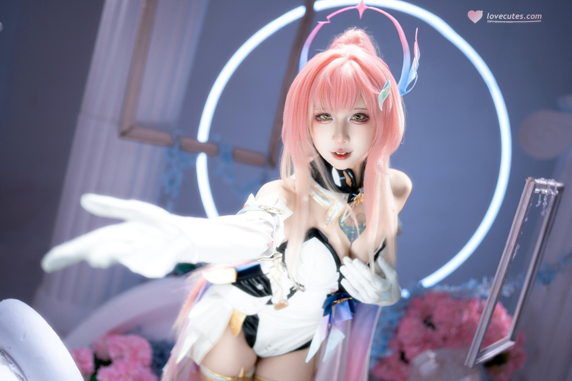 [cosplay] 纸悦Etsu_ko - 명조 아이미스: 분홍 머리 예복 흰 스타킹 몽환적인 배경 25P