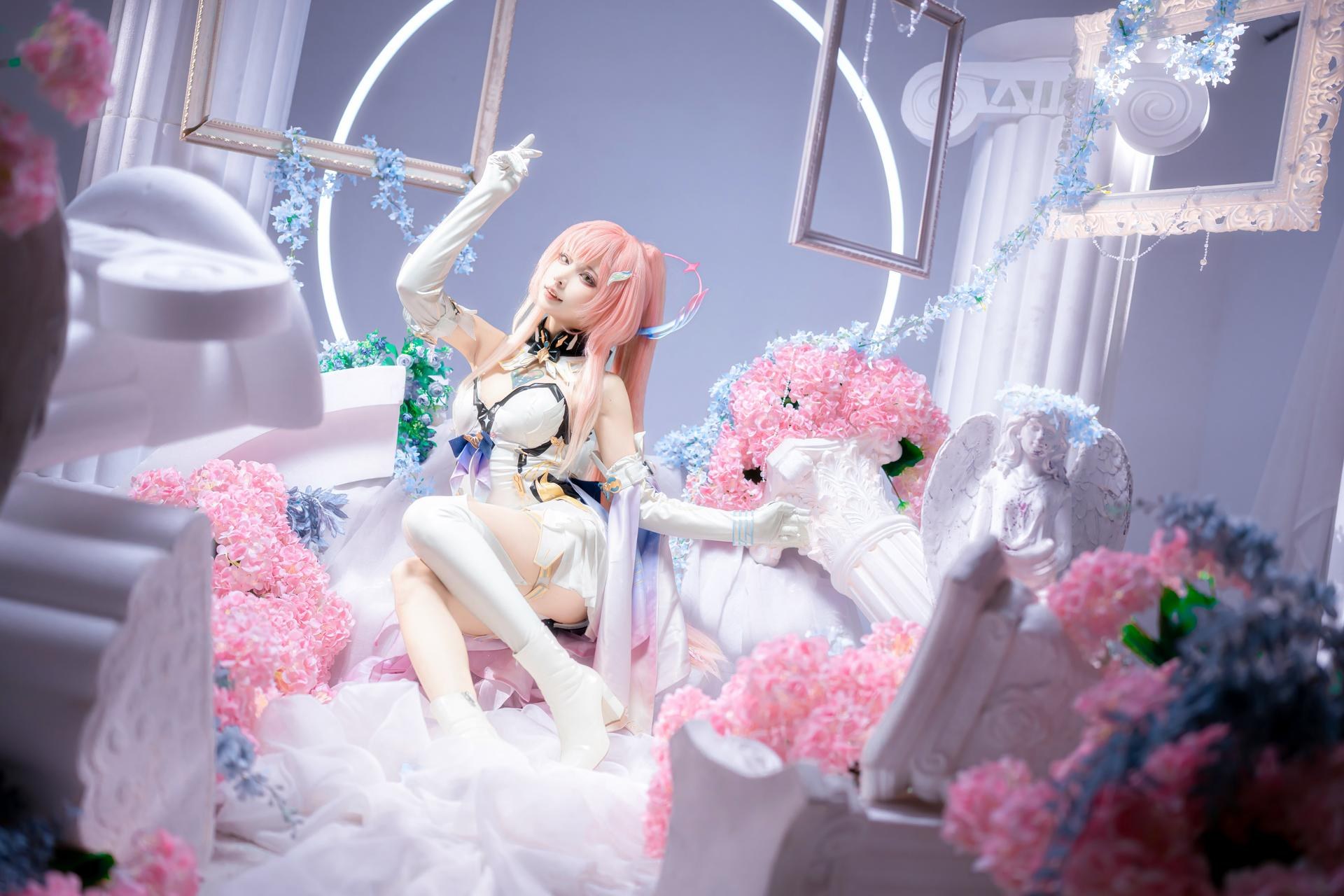 [cosplay] 纸悦Etsu_ko - 鳴潮 愛弥斯：ピンク髪の礼装 白ストッキングの夢幻的な背景 25P