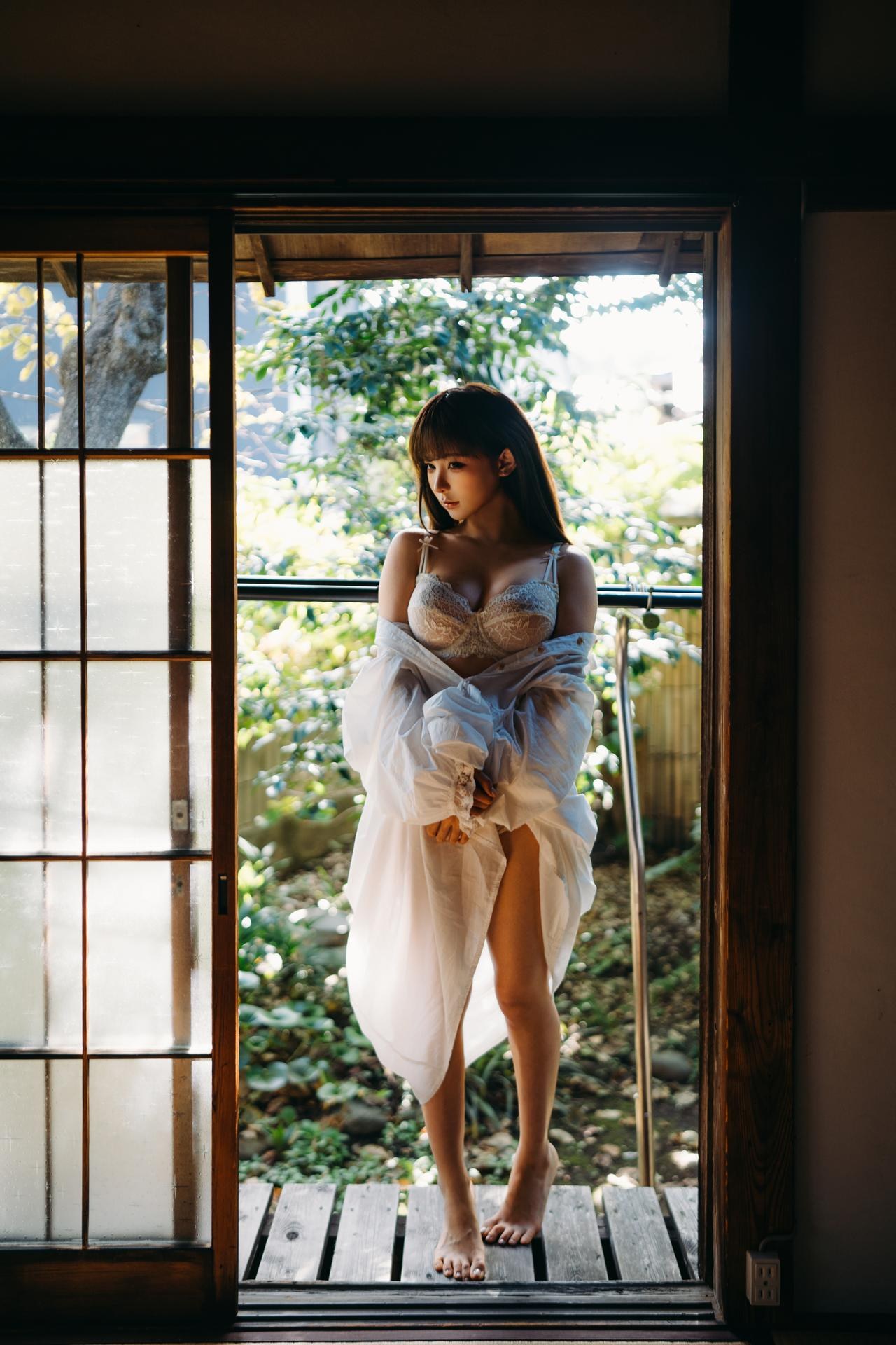 [写真] 蠢沫沫 - Dương: Kimono phòng kiểu Nhật, áo choàng ngủ voan trắng, ảnh với ánh sáng lạnh 31P