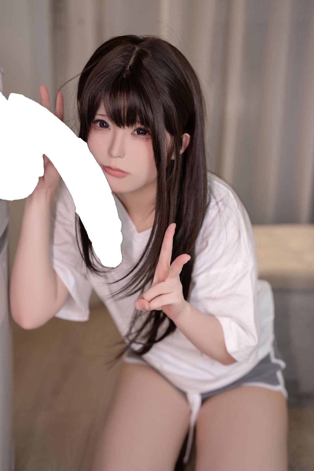 [私房] Quan冉有點餓 - tora醬的秘密男友：黑絲兔女郎床拍 露臀大尺度 112P