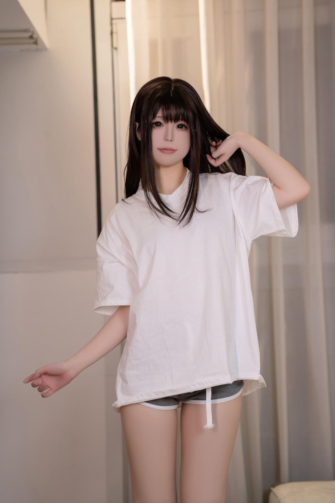 [私房] Quan冉有点饿 - tora酱的秘密男友：黑丝兔女郎床拍 露臀大尺度 112P