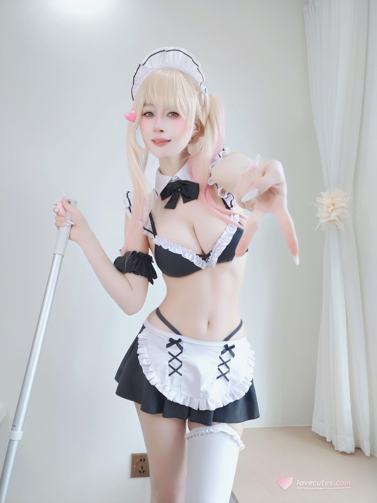 [cosplay] 白银81 - 更衣人偶坠入爱河 喜多川海梦: ชุดเมดขาวดำ หน้าอกสวย 62P