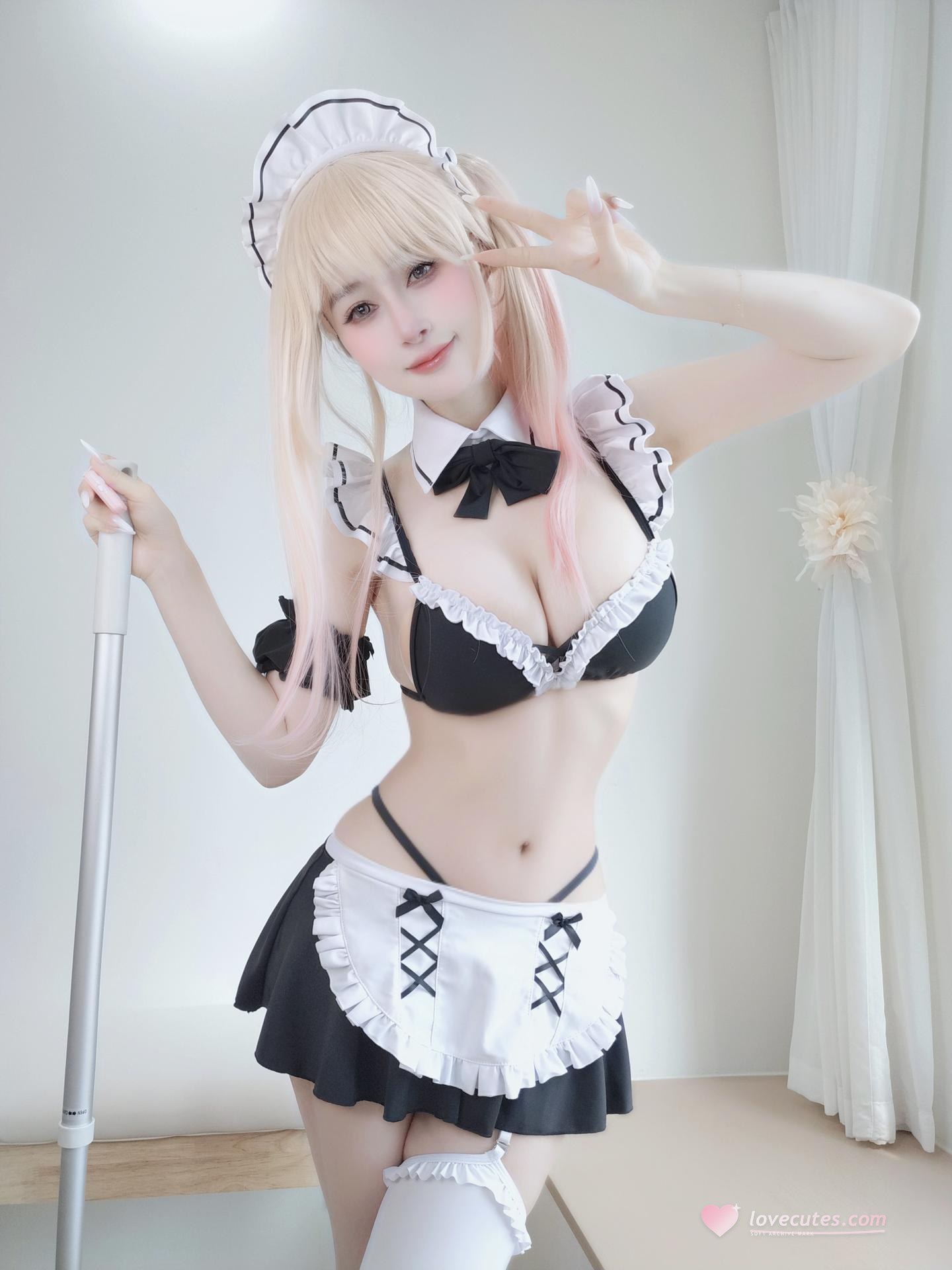 [cosplay] 白银81 - 更衣人偶坠入爱河 喜多川海梦: ชุดเมดขาวดำ หน้าอกสวย 62P