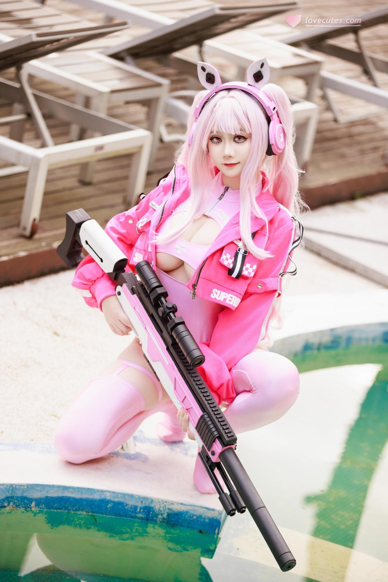 [cosplay] Ah Xuexue - Alice Swimwear: Pink Bunny-Ear Swimsuit, Spear by the Pool, Long Legs, 94P1V