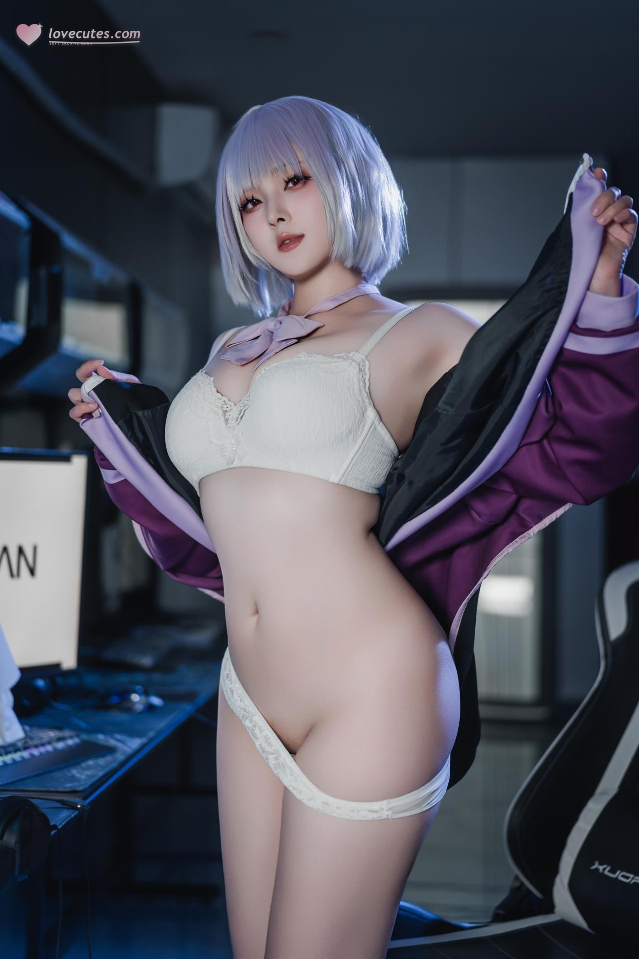 [cosplay] Natsuko夏夏子 - SSSS.GRIDMAN Shinjo Akane: Server Room Purple-Black Tight Battle Suit, Beautiful Legs Recreation 82P