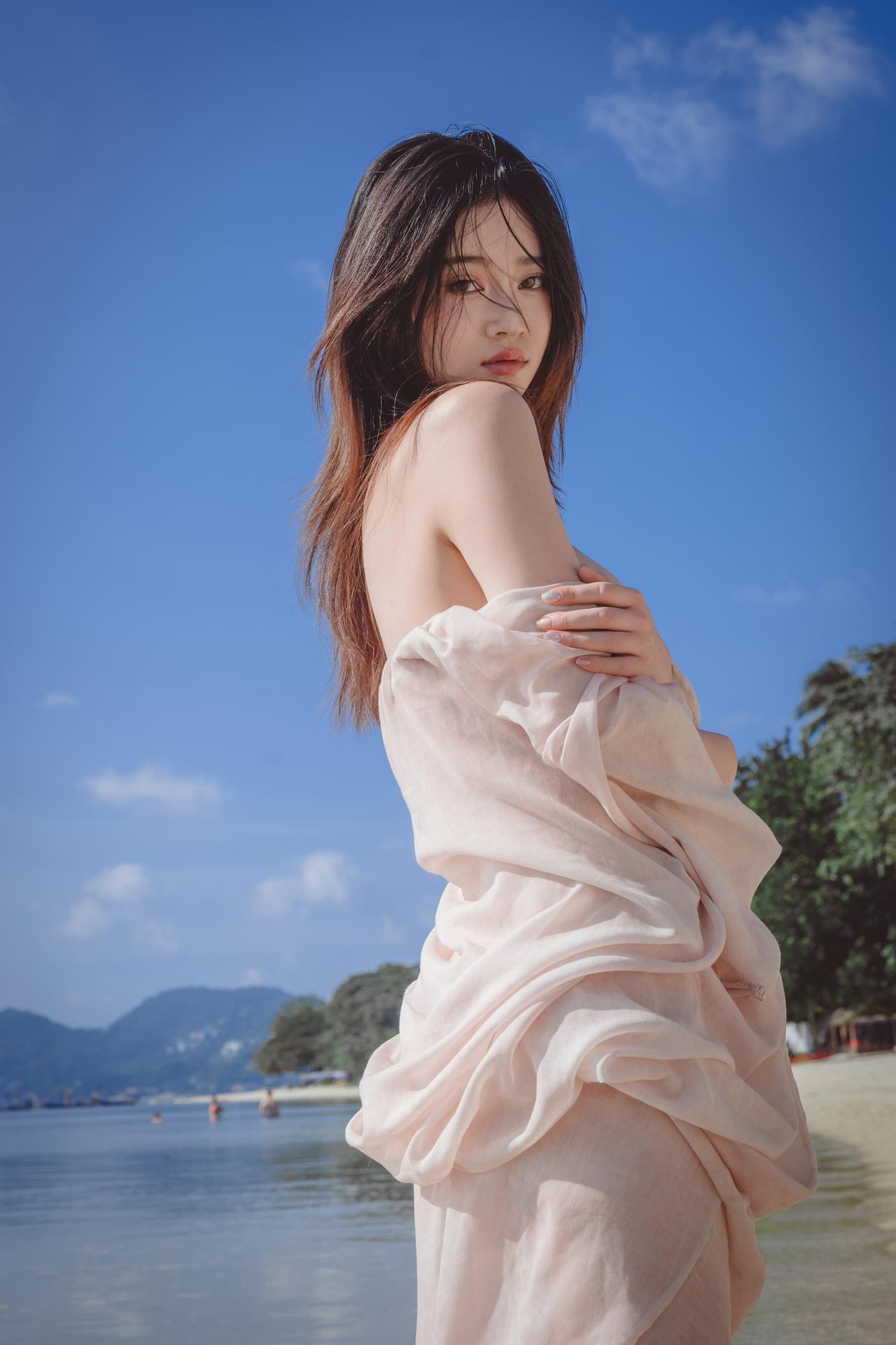 [写真] 年年Nnian - 海風：海邊白紗薄裙 陽光美腿寫真 80P