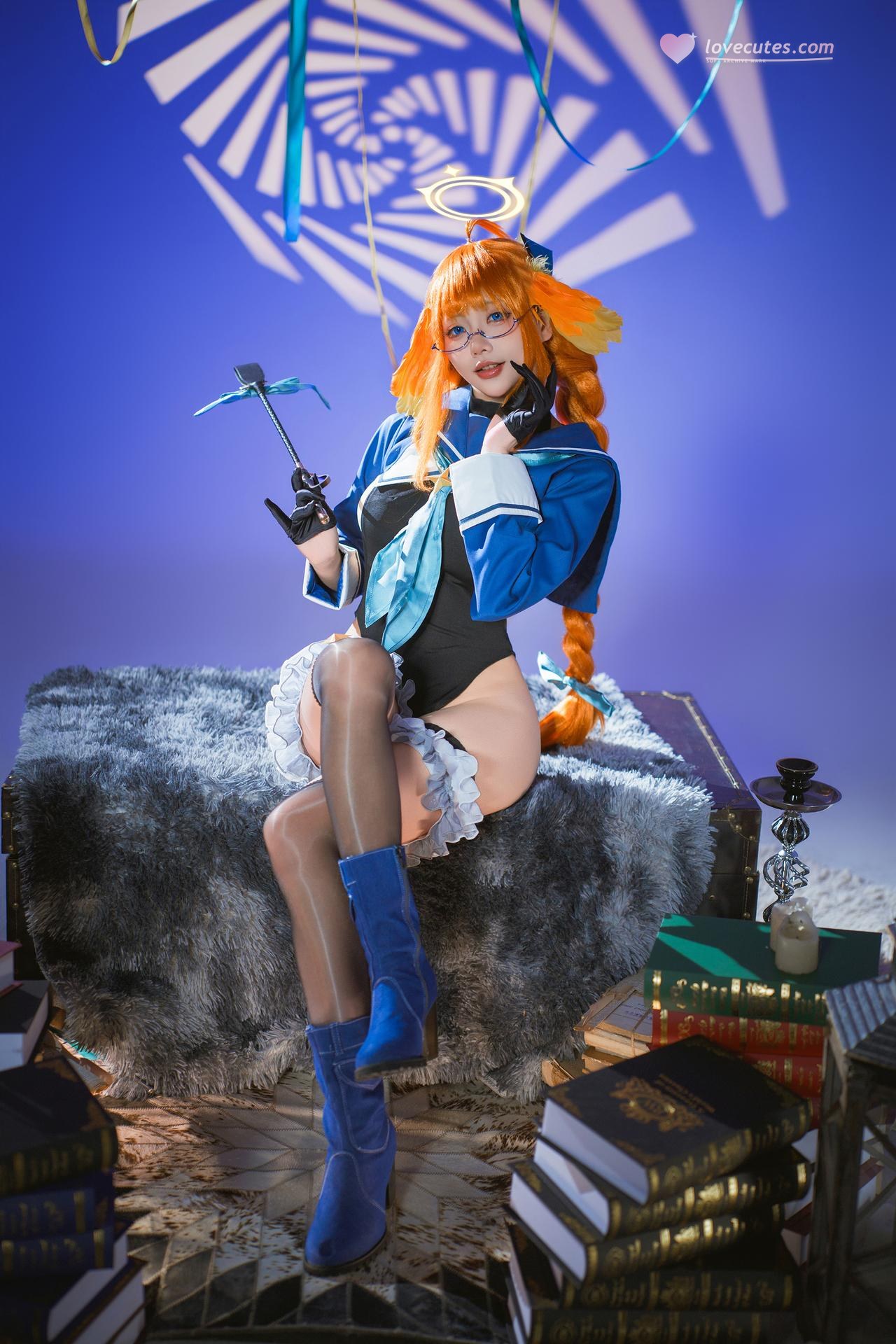 [cosplay] Is it a bear cub? - Blue Archive Enjo Shimizu: Evil female executive black stockings and beautiful legs 40P