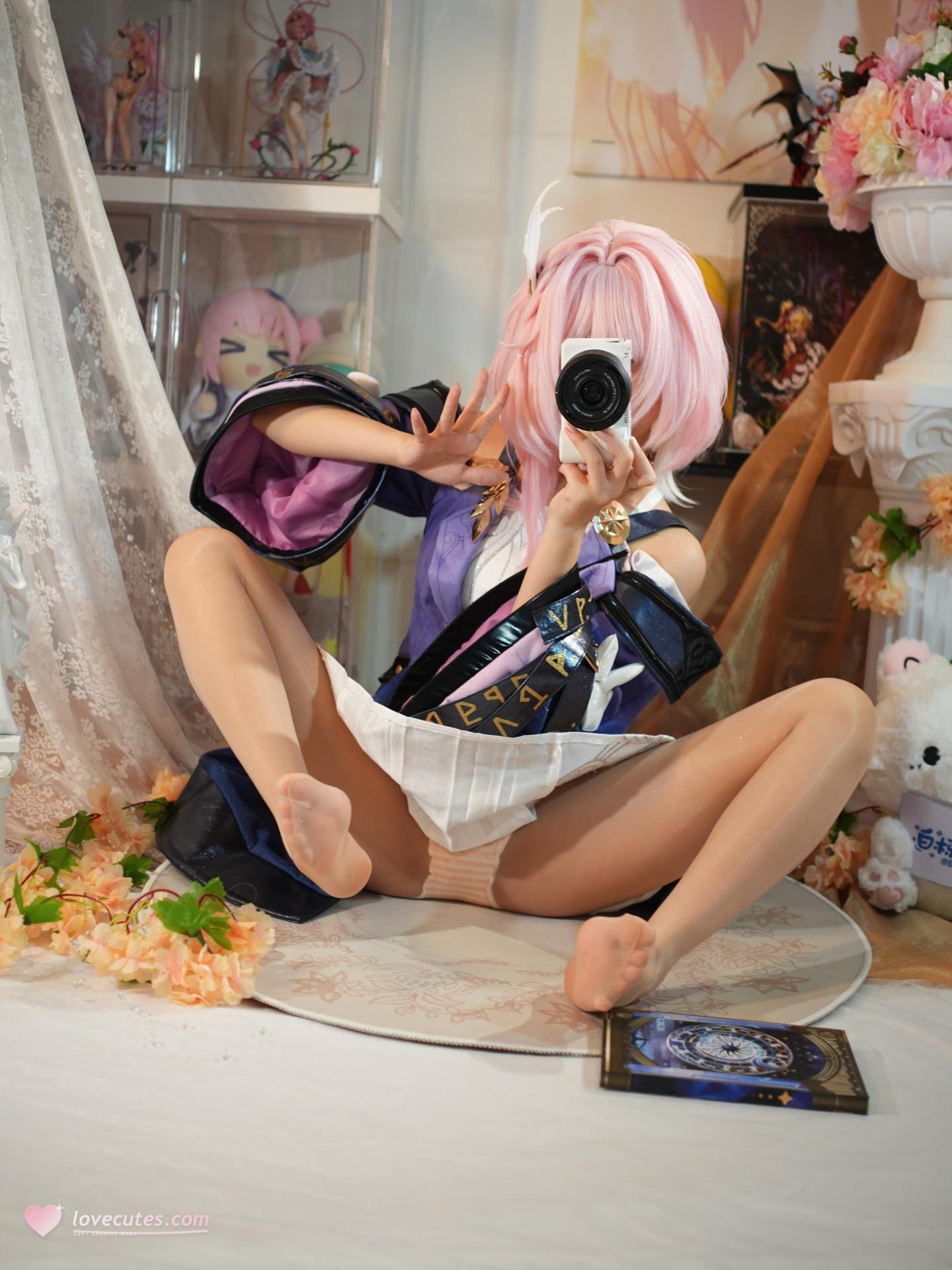 [cosplay] 白栎Shirly - 昔涟：ผมชมพู ชุดฟังก์ชันนัล ถุงน่องขาว ขาเรียวเหมือนตัวละคร 130P