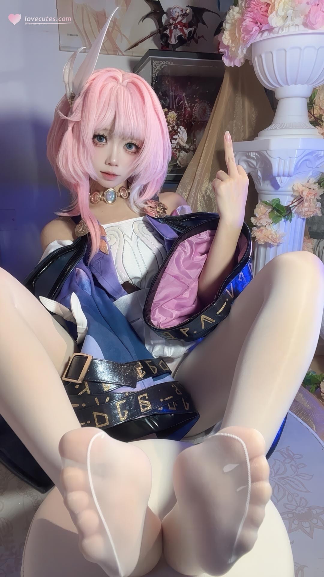 [cosplay] 白栎Shirly - 昔涟：ผมชมพู ชุดฟังก์ชันนัล ถุงน่องขาว ขาเรียวเหมือนตัวละคร 130P