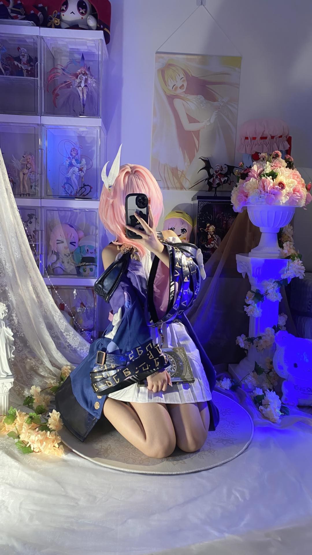 [cosplay] 白栎Shirly - Xi Lian: Tóc hồng, trang phục cơ năng, chân dài tất trắng, tái hiện nhân vật 130P