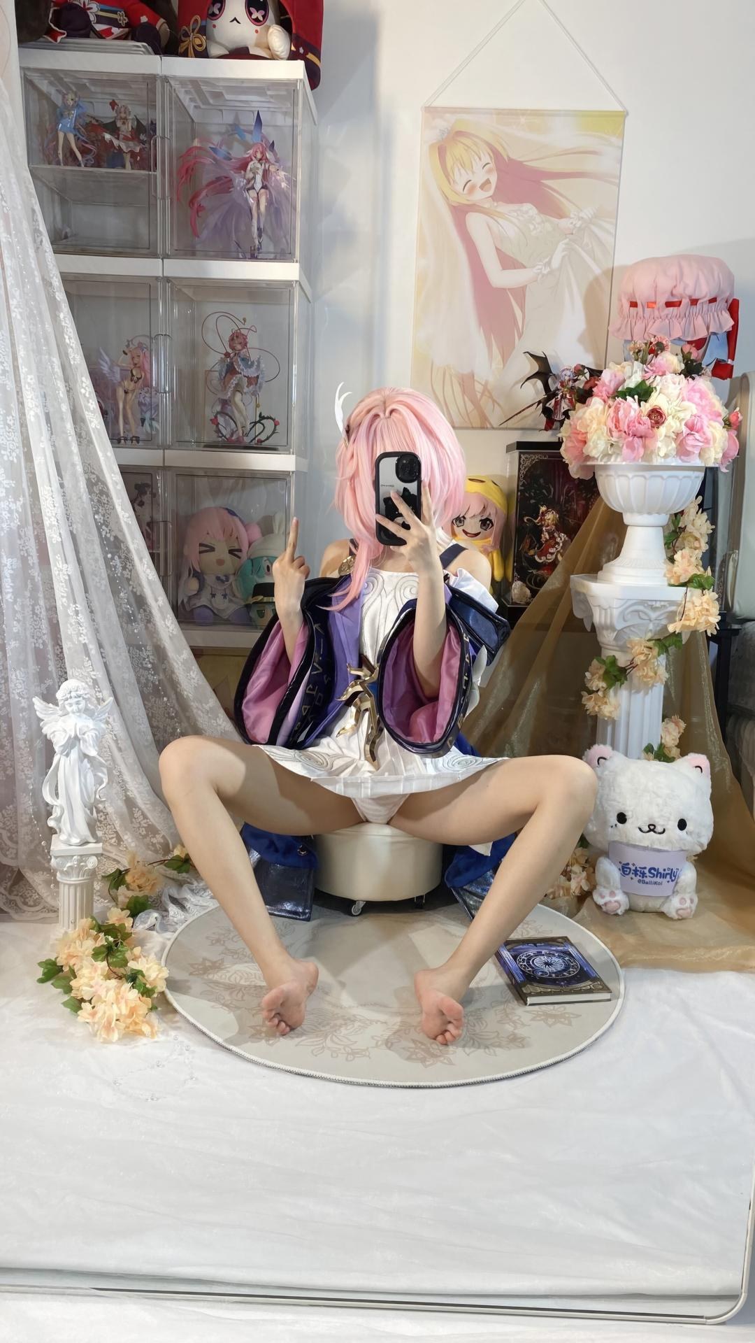 [cosplay] 白栎Shirly - Xi Lian: Tóc hồng, trang phục cơ năng, chân dài tất trắng, tái hiện nhân vật 130P