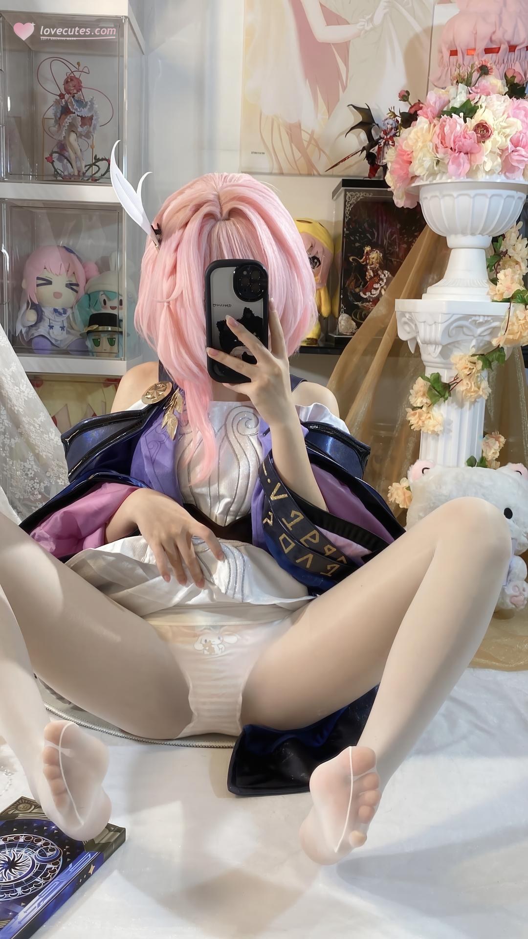 [cosplay] 白栎Shirly - Xi Lian: Tóc hồng, trang phục cơ năng, chân dài tất trắng, tái hiện nhân vật 130P