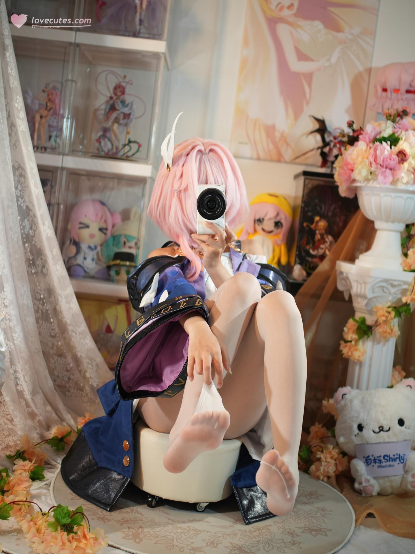 [cosplay] 白栎Shirly - Xi Lian: Tóc hồng, trang phục cơ năng, chân dài tất trắng, tái hiện nhân vật 130P