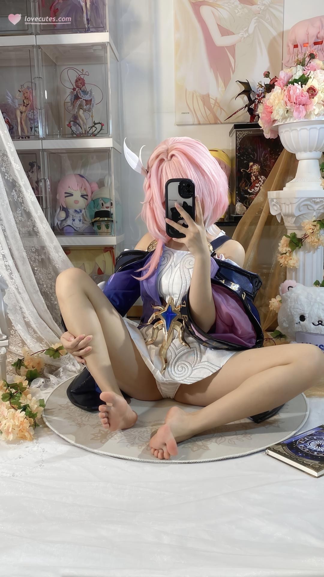 [cosplay] 白栎Shirly - 昔漣：粉髮機能服 白絲美腿角色還原 130P