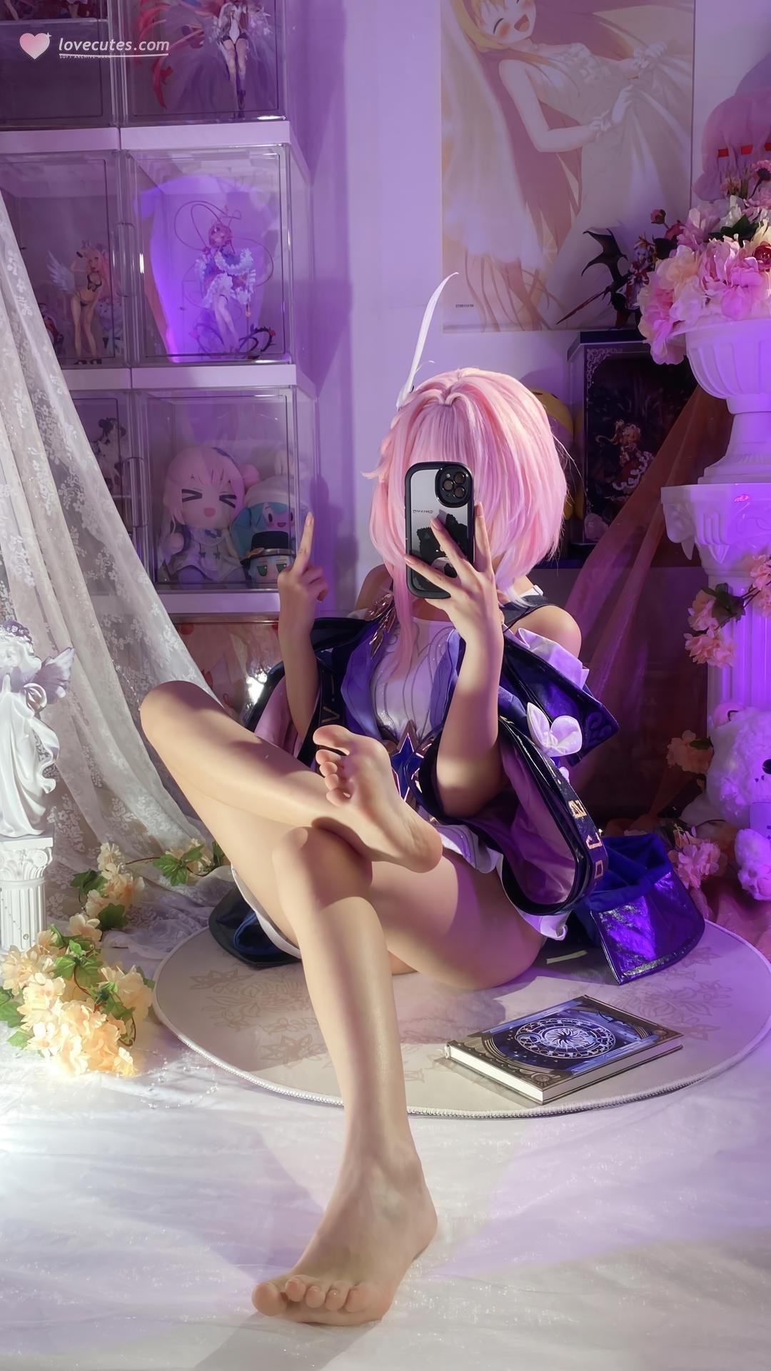 [cosplay] 白栎Shirly - 昔漣：粉髮機能服 白絲美腿角色還原 130P