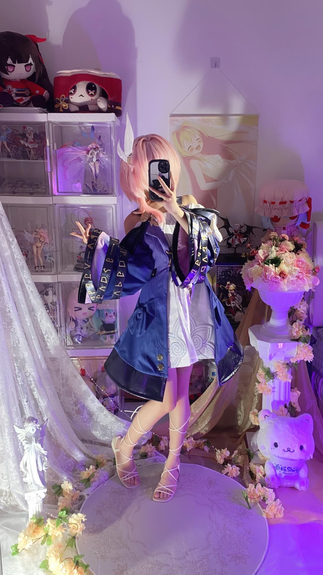 [cosplay] 白栎Shirly - 昔涟：粉发机能服 白丝美腿角色还原 130P