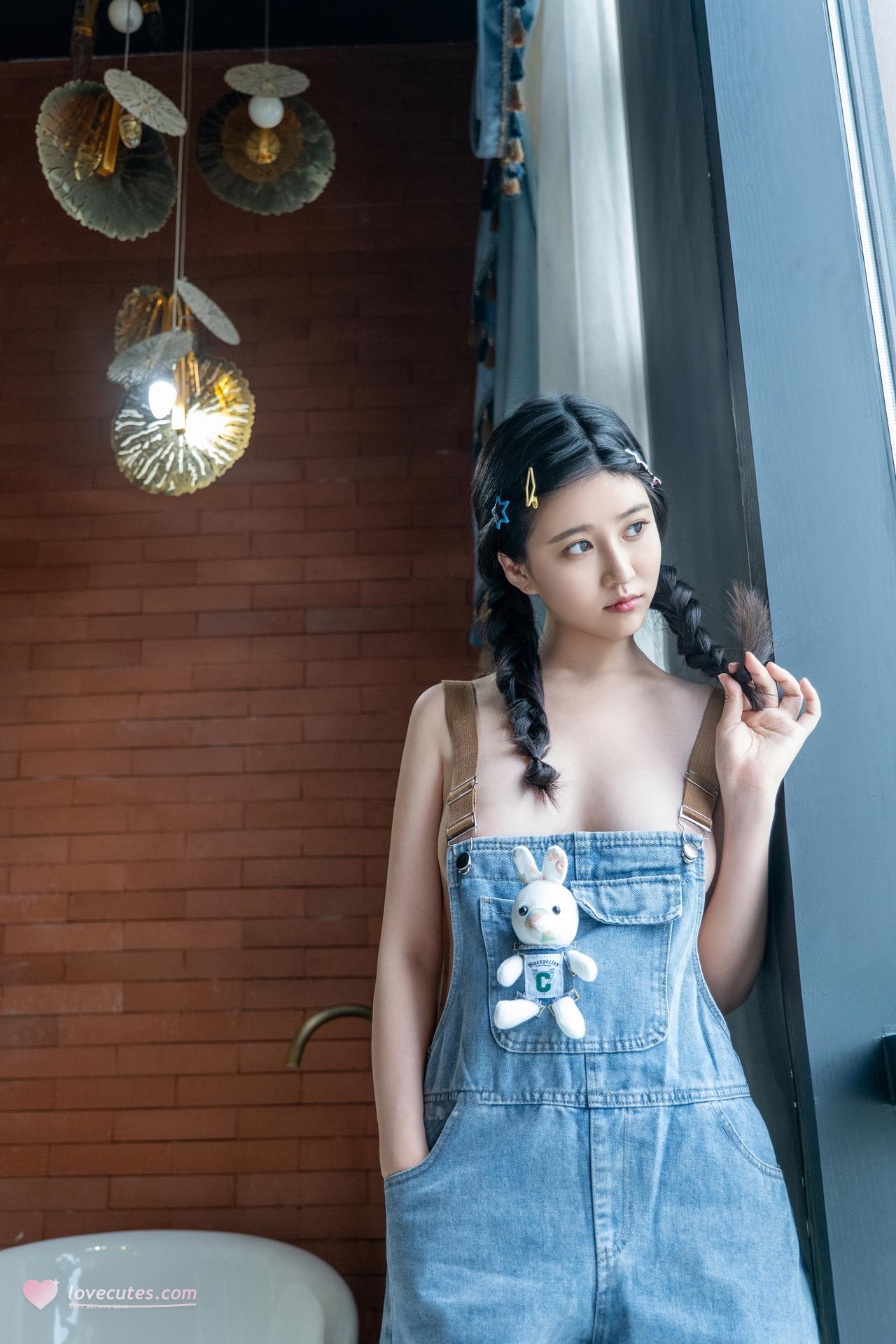 [Private] Nnian - Backoveralls: denim overalls in a bathtub, fresh off-shoulder, cleavage 80P