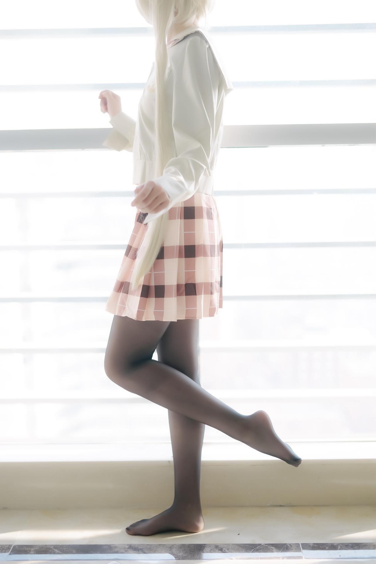 [cosplay] 少女映画 - 春日野穹 校服：大尺度角色还原 100P