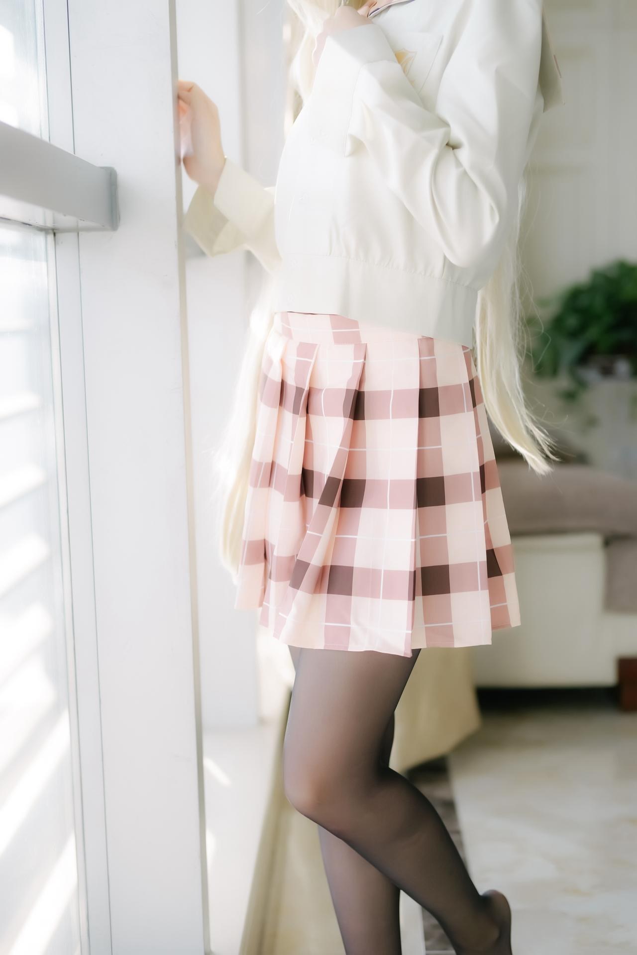 [cosplay] 少女映画 - 春日野穹 校服：大尺度角色还原 100P