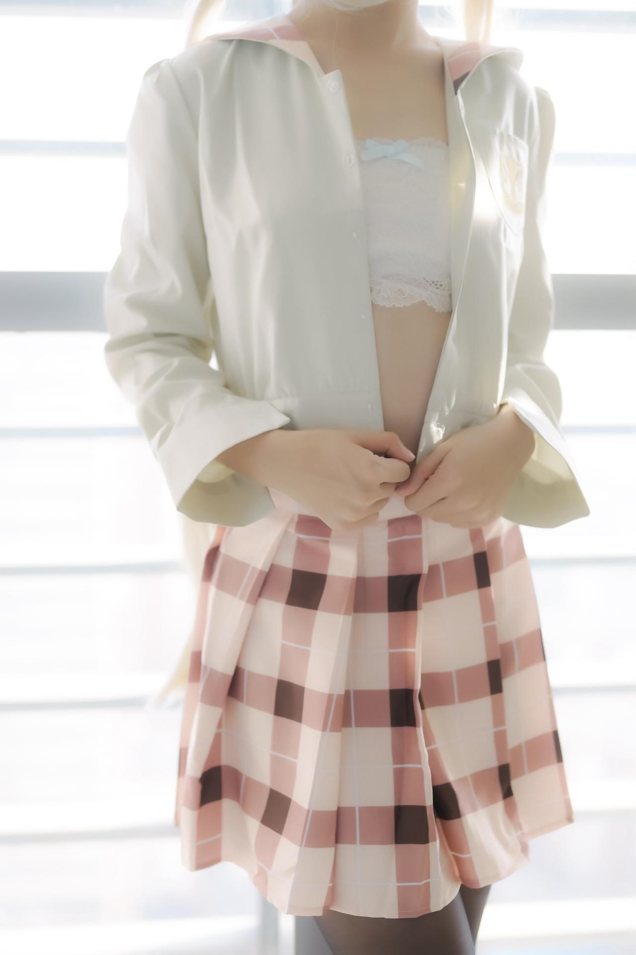 [cosplay] 少女映画 - 春日野穹 校服：大尺度角色還原 100P