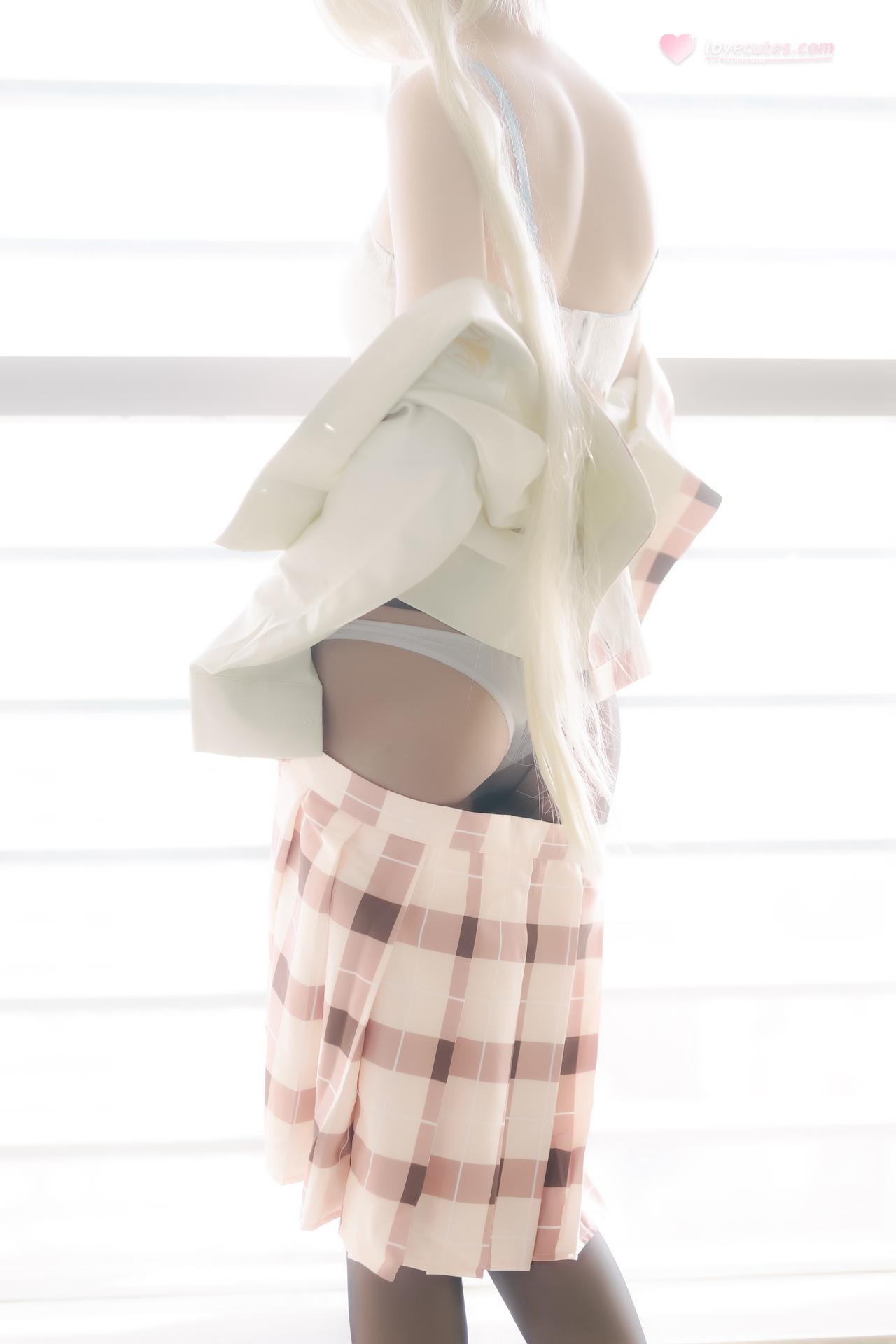 [cosplay] Girl Cinema - Kasugano Sora School Uniform: Highly Detailed Character Recreation 100P