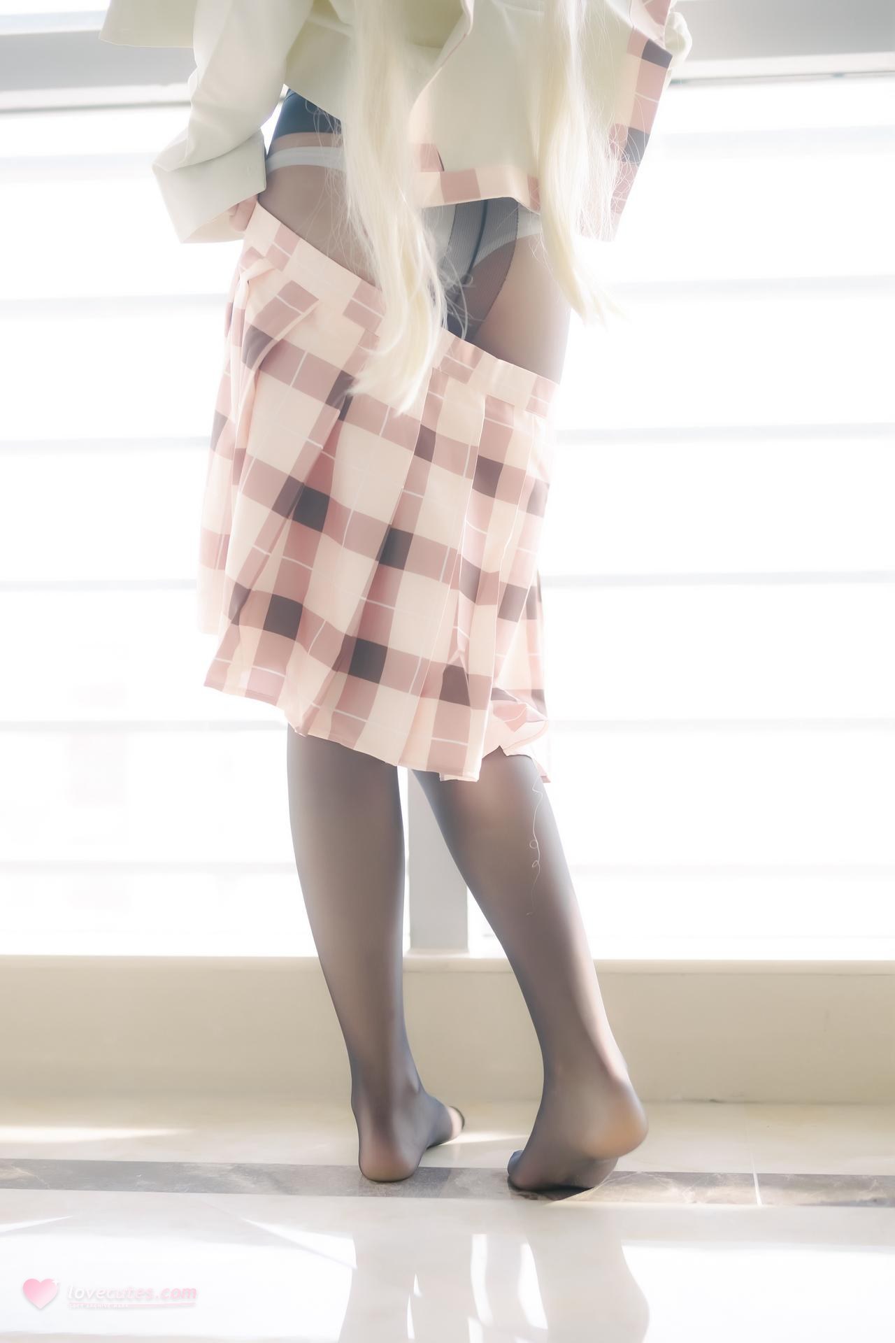[cosplay] Girl Cinema - Kasugano Sora School Uniform: Highly Detailed Character Recreation 100P
