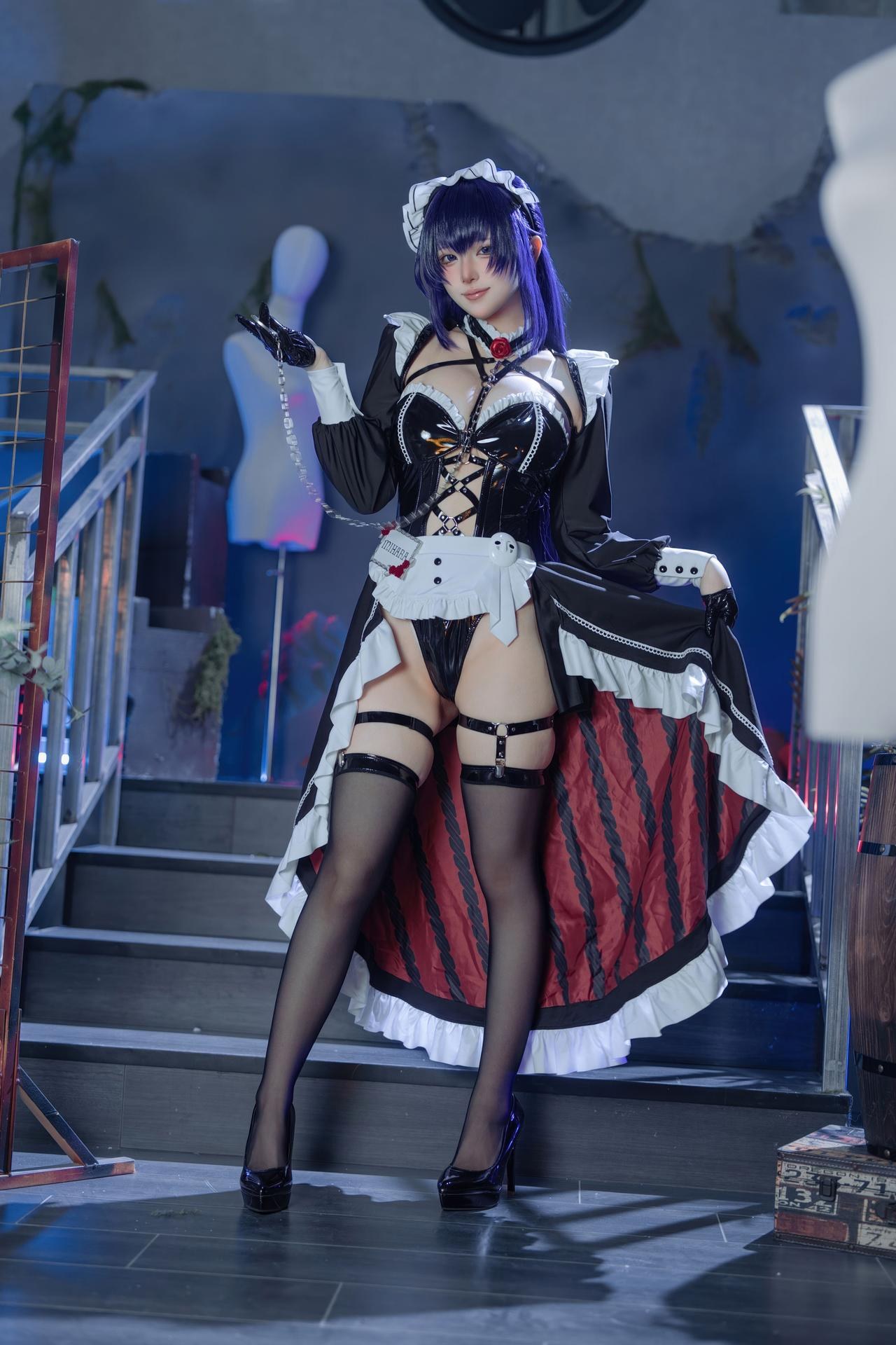 [cosplay] 屿魚 - NIKKE勝利女神 米哈拉：咖啡女僕黑絲蕾絲還原 80P